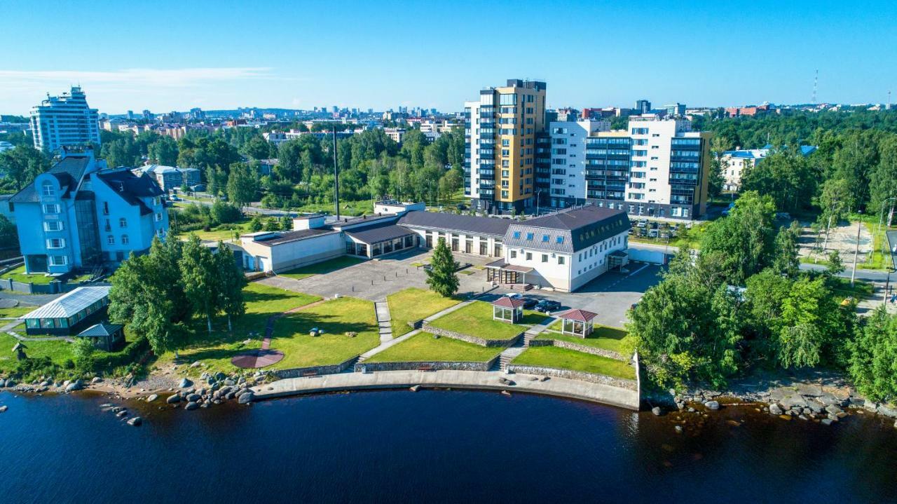 Prionezhsky Club Hotel Petrozavodsk Extérieur photo